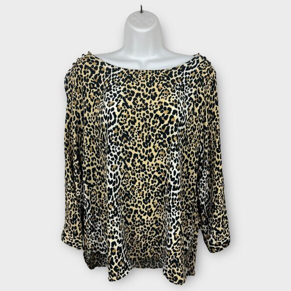 GAP Top Womens Large Leopard Print 3/4 Sleeve Button Shoulder Round Neck High Lo - Picture 1 of 9